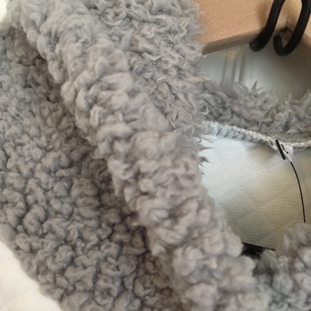 🛍 Teddy Cozy Jacket - Picture 6 of 7